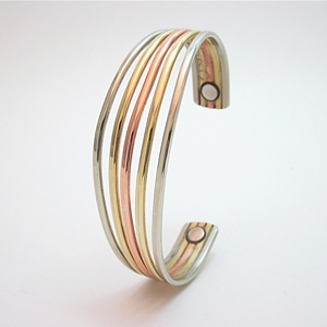 Open Rainbow Bracelet w/Magnets #741